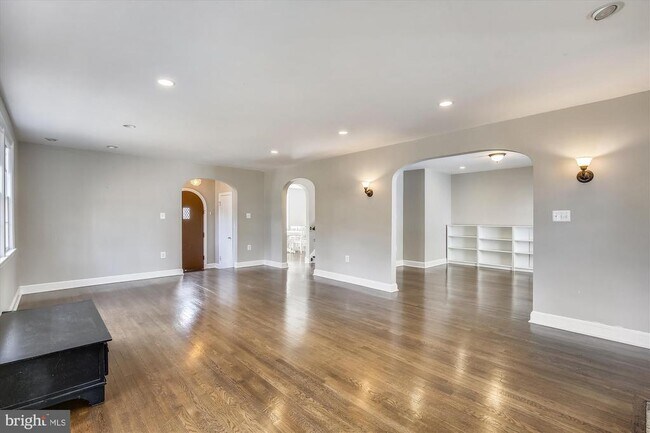 Foto del edificio - 10202 Frederick Ave