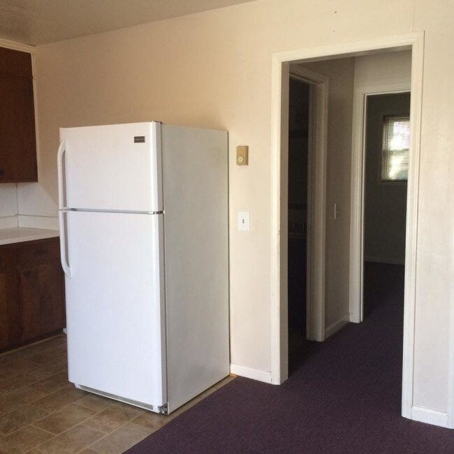 Foto del edificio - 2865 Chestnut Hill Rd Apt 1