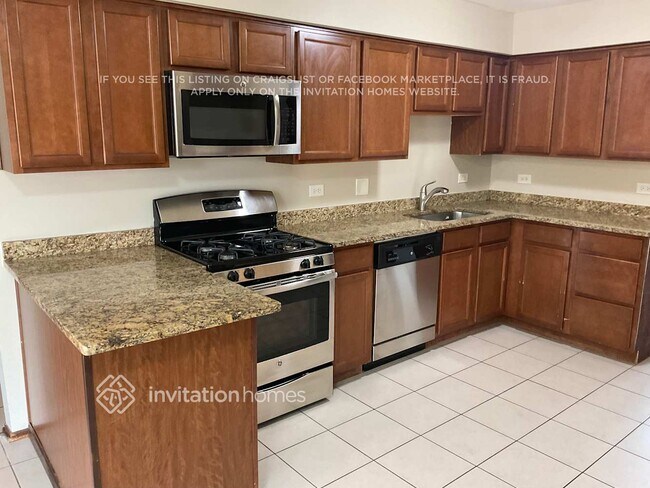 Foto del edificio - 16632 Parkview Ave