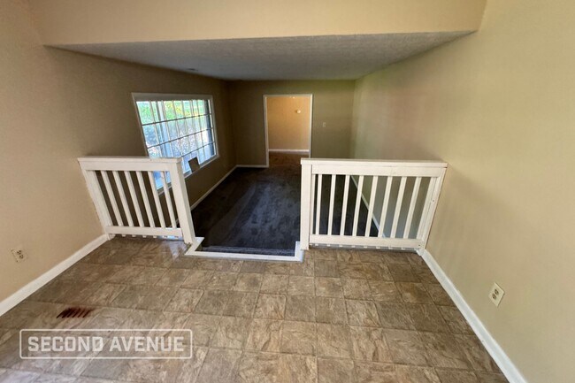 Foto del edificio - 1313 Worstead Dr