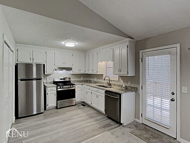 Foto del edificio - 3548 Cherokee Overlook Dr