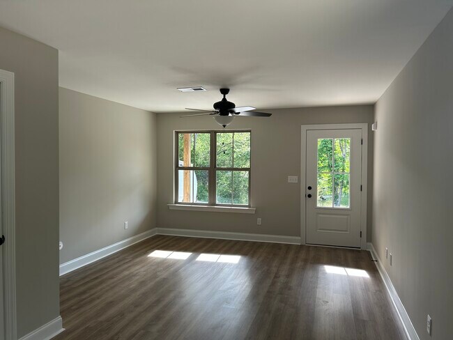 Foto del edificio - 306 Warrenfells St
