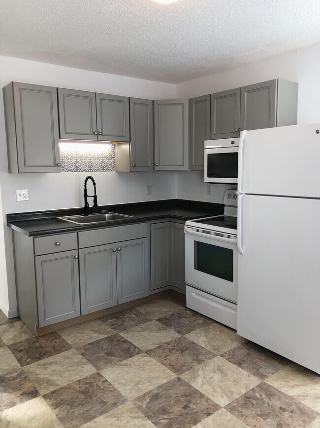 49 VT15 Unit 4, Jericho, VT 05465 Apartments in Jericho, VT