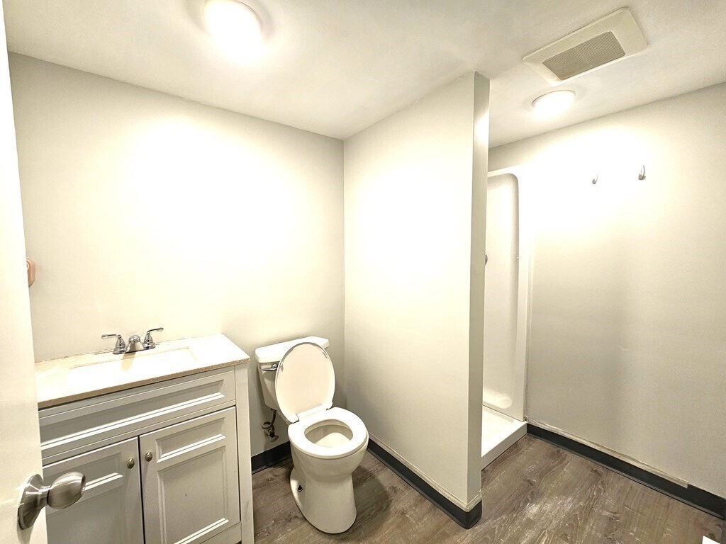 Foto del edificio - 30 Elmwood Park