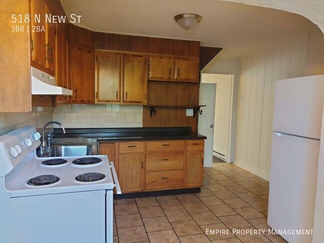 Building Photo - 3 Bedroom/ 1.5 Bathroom Home in Allentown!