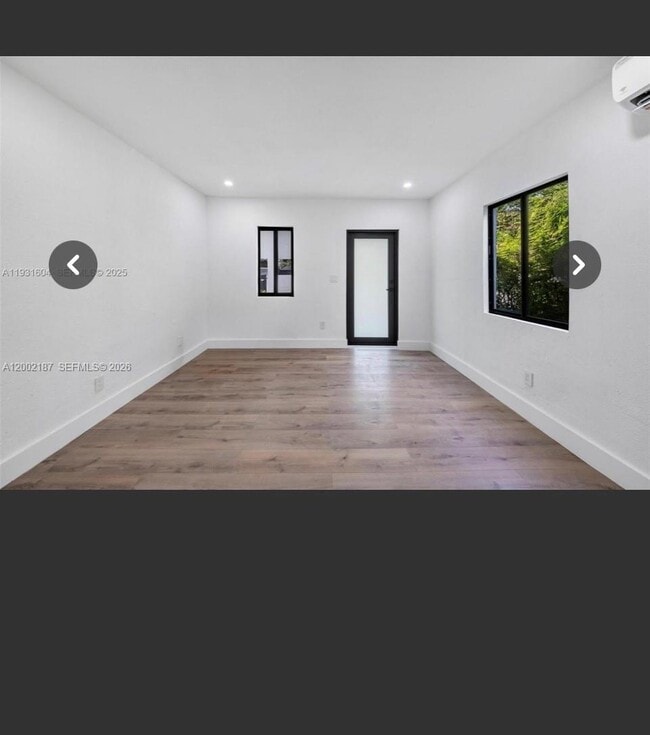 Foto del edificio - 6915 NW 4th Ct