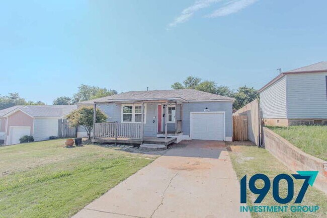 Foto del edificio - Charming & Updated 3-Bedroom Home in Moore...