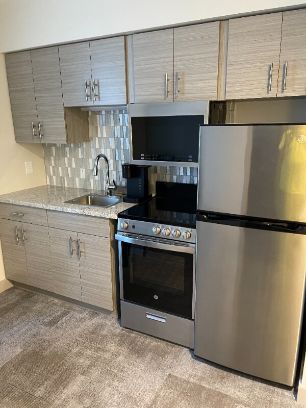 Foto del edificio - 1417 W9th St