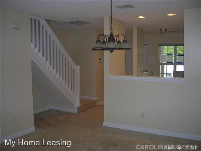 Foto del edificio - 2 br, 2.5 bath House - 6075 Cougar Ln