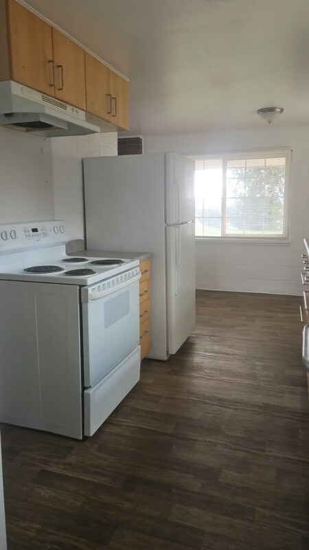 Building Photo - 231 Nass Rd