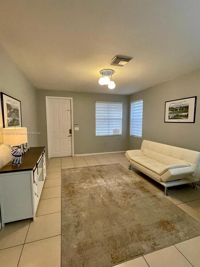 Building Photo - 4011 SW 149th Pl