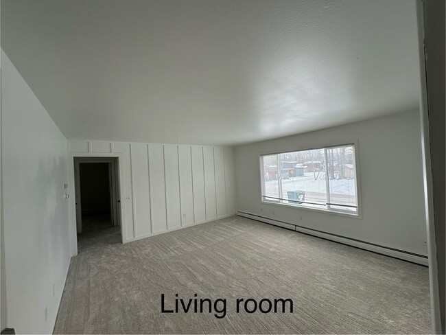 living room - 2901 E 42nd Ave