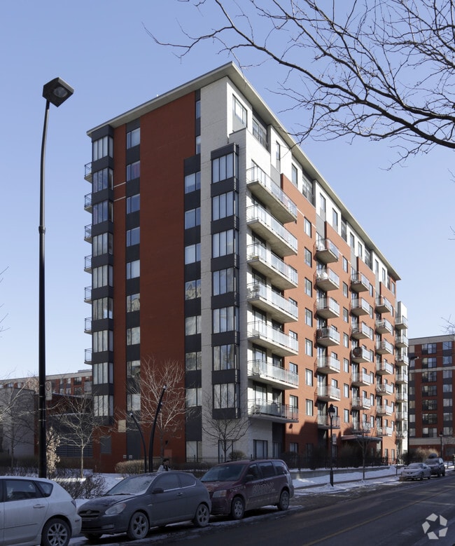 Primary Photo - Jardins Windsor