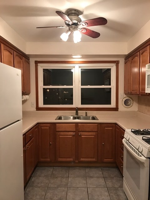 Kitchen - 726 Meacham Ave