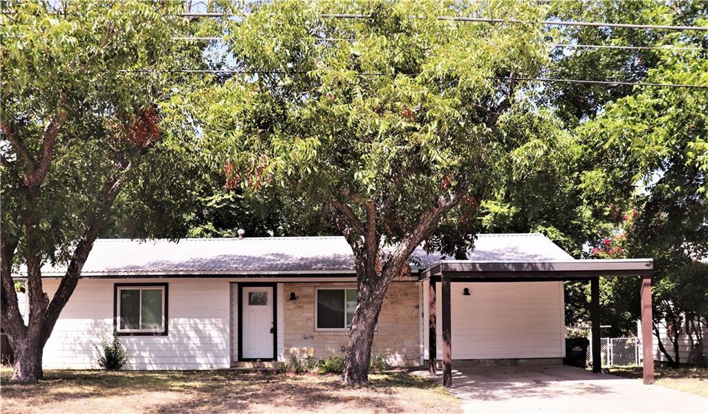 1002 N Main St, TX 78611 House for Rent in TX