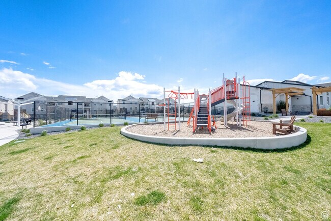 Building Photo - 4150 Hardman Way