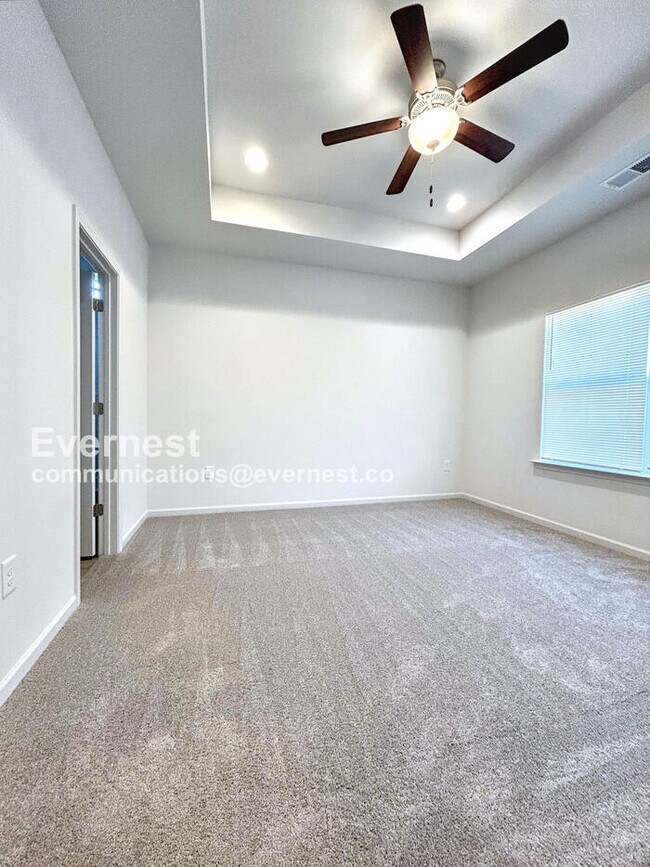 Foto del edificio - 214 Grant St