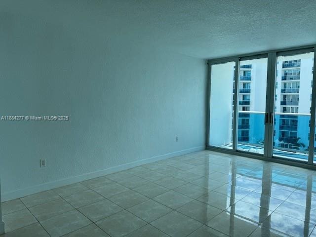 Building Photo - 7501 E Treasure Dr
