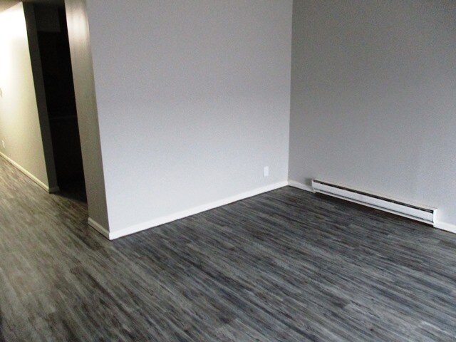 Building Photo - 1708 Rockingham Dr