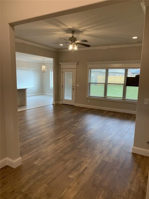 Photo - 615 N Drewrys Bluff Rd House