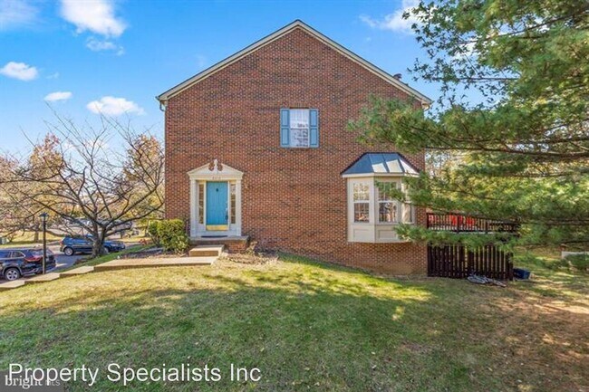 Building Photo - 3 br, 3.5 bath House - 6012 Kestner Circle