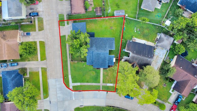 Building Photo - 6938 Trail Valley Way