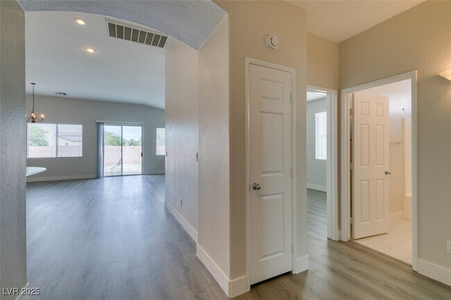 Building Photo - 5317 Azure View Ct