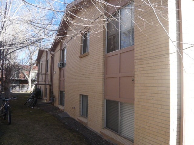 Primary Photo - 3730 Owens St