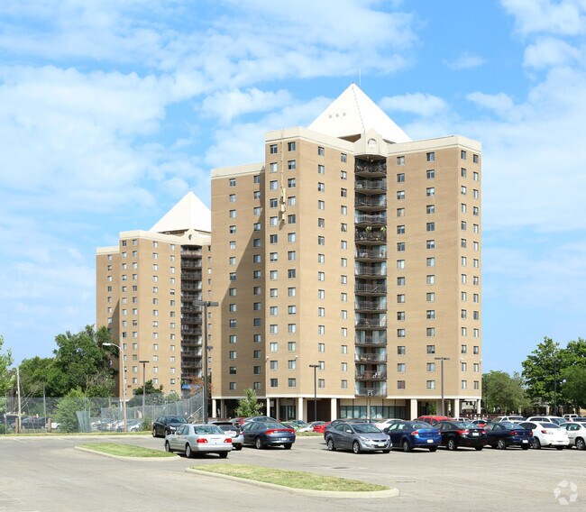 Apartamentos de renta en Skyview Towers con estacionamiento Columbus