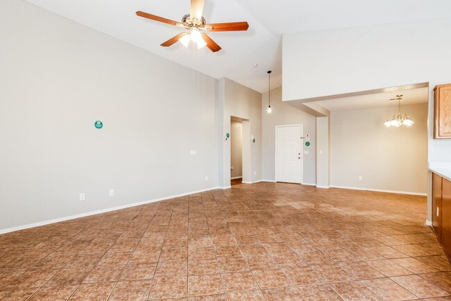 Foto del edificio - 13710 N 124th Ln