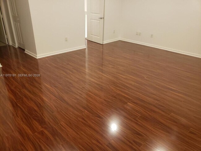 Foto del edificio - 2574 SW 81st Terrace