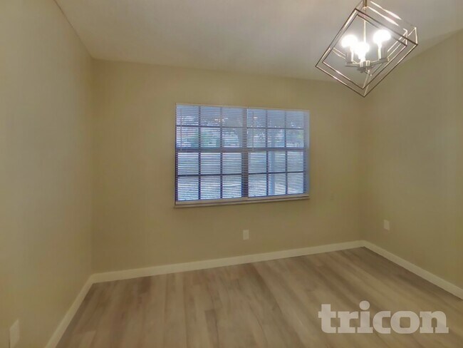 Foto del edificio - 13079 Spencer Ct