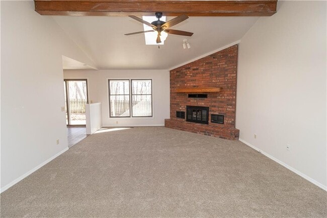 Building Photo - 1 Sandon Ln