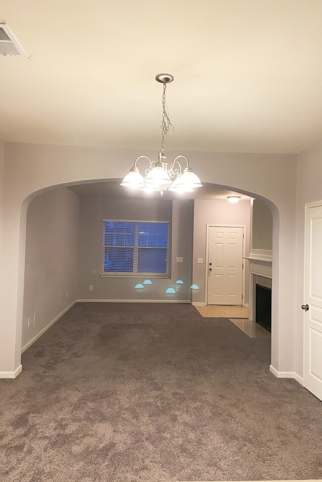 great room - 12664 Persimmon Tree Dr