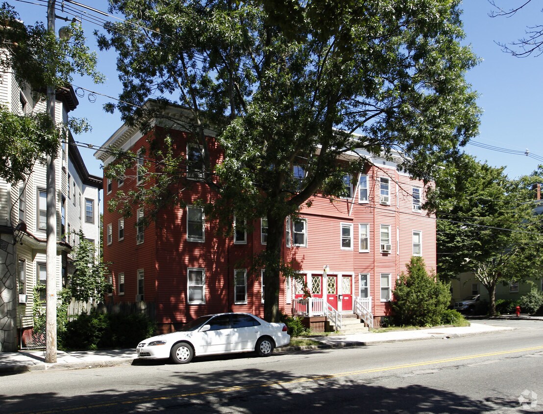 Foto del edificio - 645 Western Ave