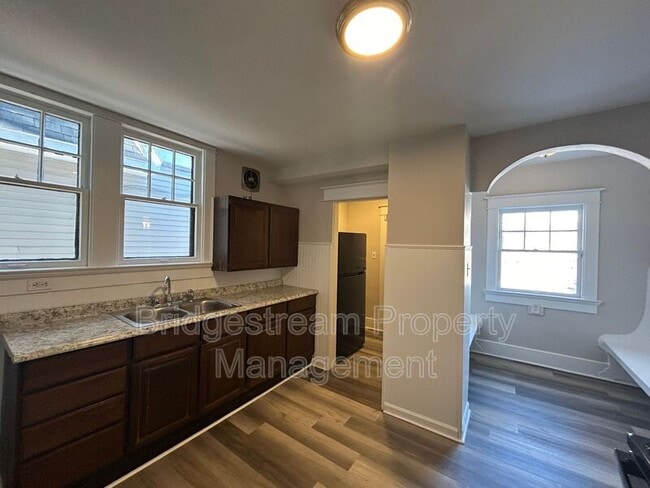 Foto del edificio - 517 Kenilworth Ave