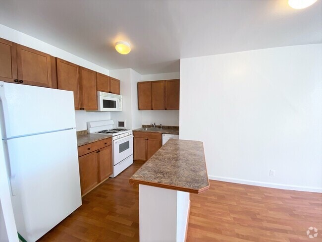 Building Photo - 280 Marin Blvd