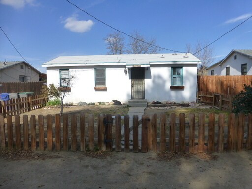 Primary Photo - 22135 Oak Orchard Rd