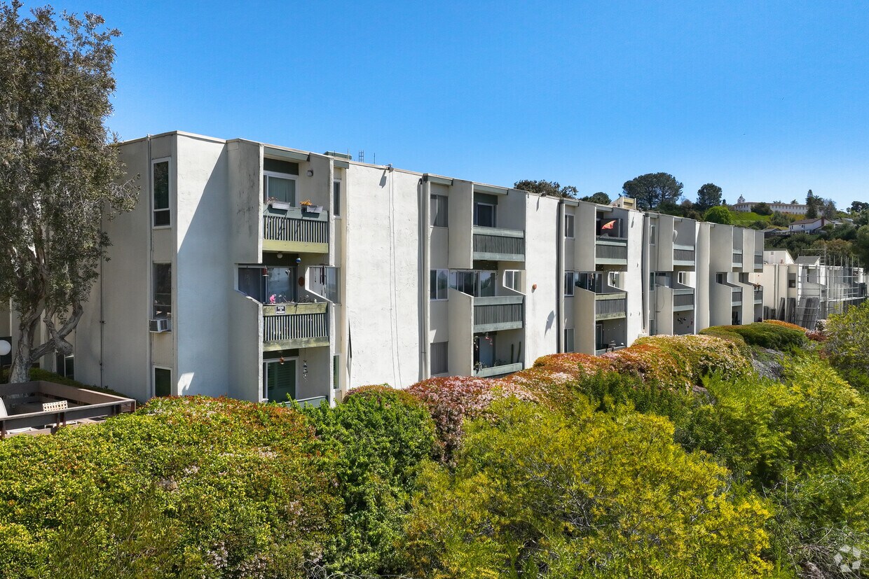 4060-4064 Huerfano Av - Bayho Condominiums