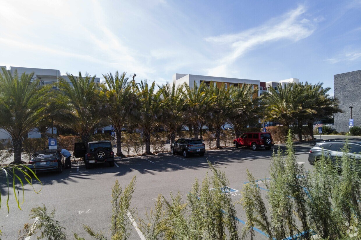 Noviembre de 2022 - 1430 Lincoln