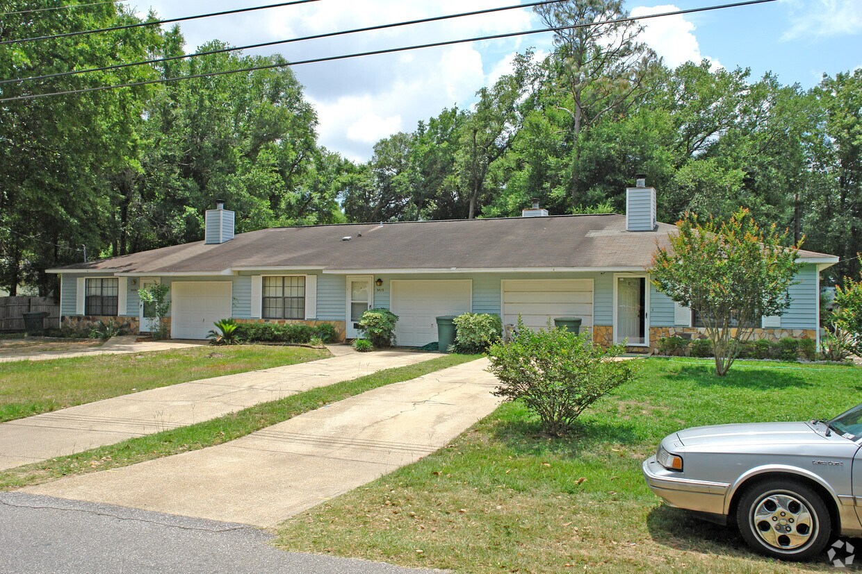 5025 Bankhead Dr, Pensacola, FL 32526 Apartments in Pensacola, FL