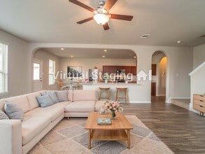 Building Photo - 3542 Vivaldi Dr