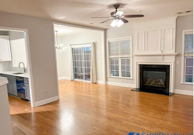Building Photo - 1661 Fair Oak Way
