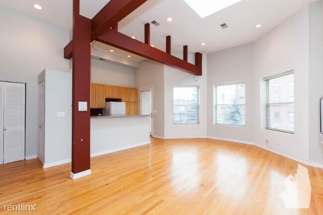 Building Photo - 4140 N Sheridan Rd