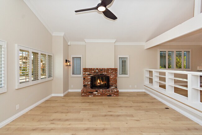 Living room - 1714 Carlson Ln