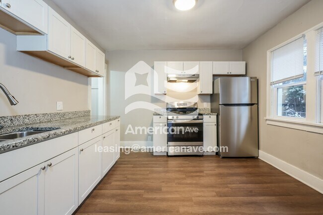 Foto del edificio - 1346 N Johnson St