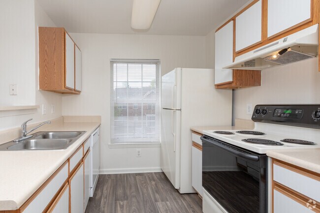 2HAB, 2BA - 1.025 ft² - The Regency Apartment Homes