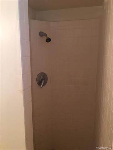 Building Photo - 426 Namahana St