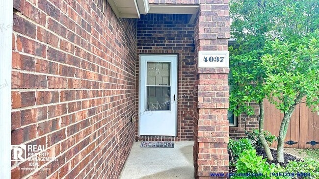 Building Photo - 4037 Merriman Dr