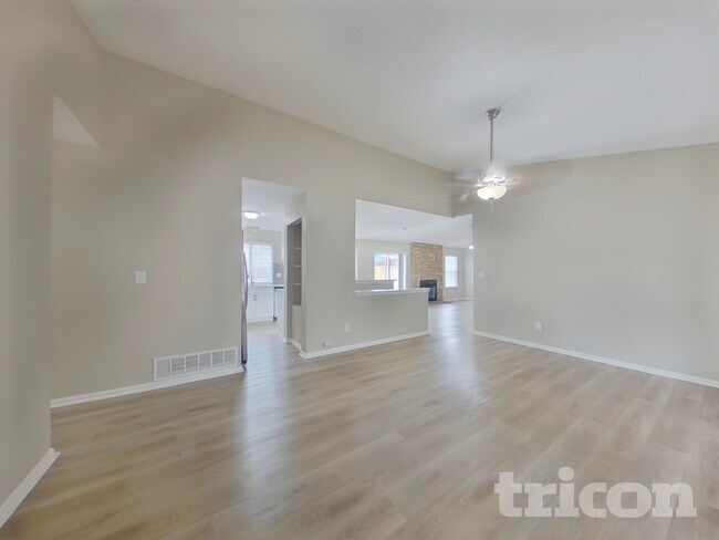 Foto del edificio - 21490 E Aberdeen Dr